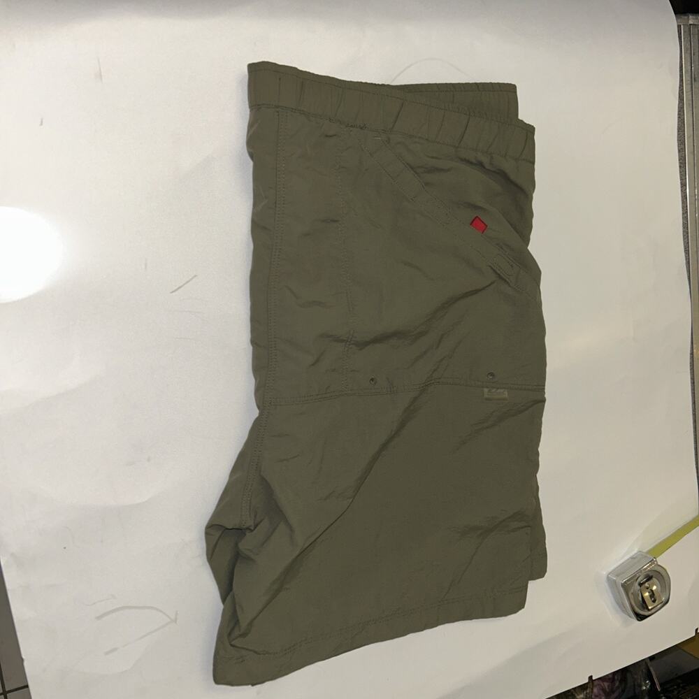 Woolrich Shorts Mens Med Herb Green Mesh Lined Lightweight Outdoor Hiking Swim